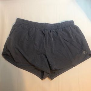 🌼2 for $25! Women’s running shorts